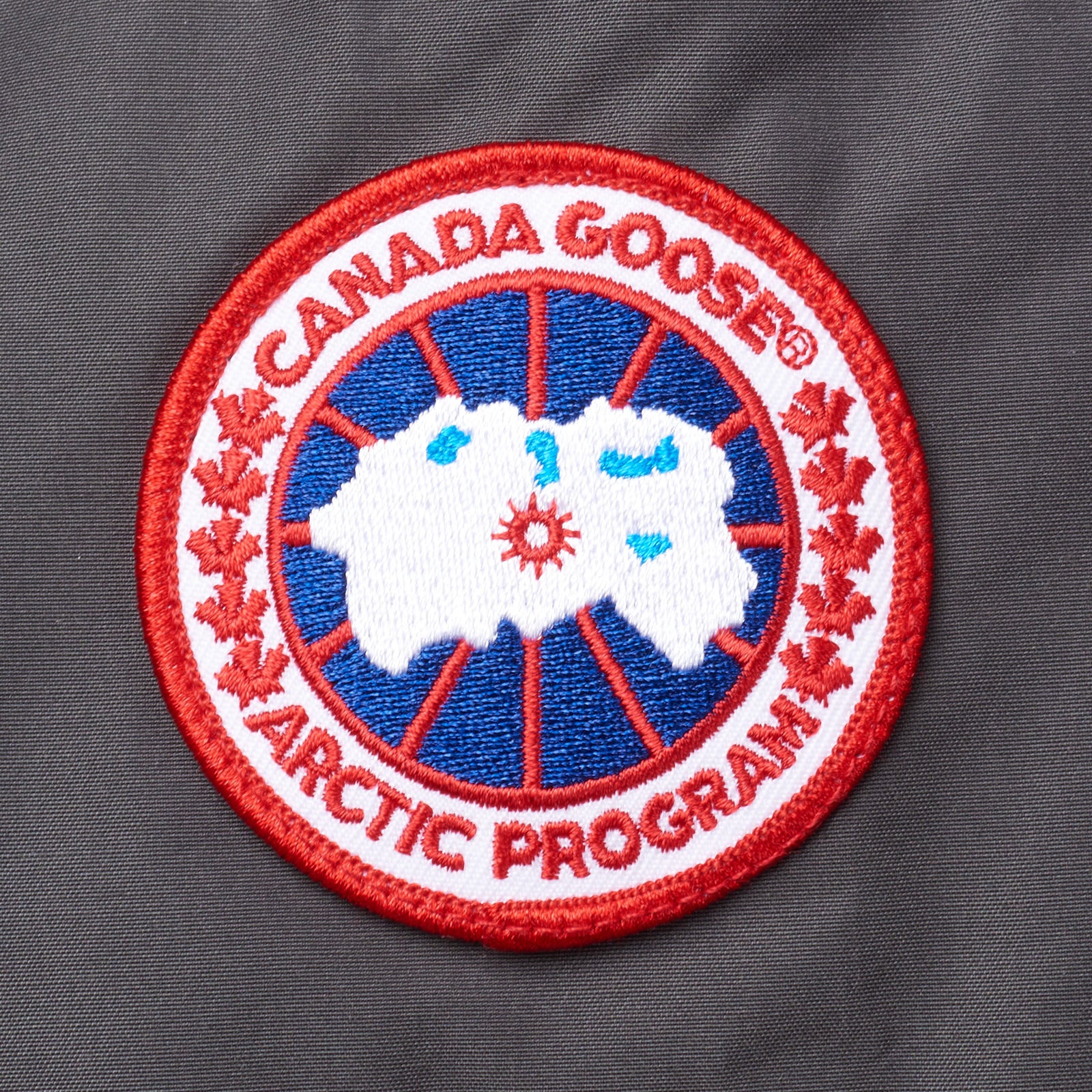 CANADA GOOSE Wyndham Parka 2048M 66 Graphite Down Jacket Coat CANADA GOOSE