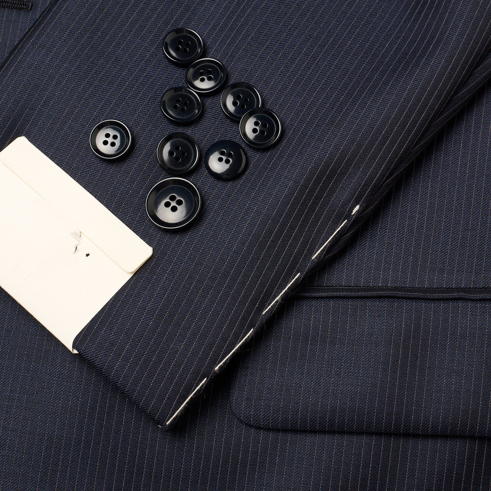 VANNUCCI Navy Blue Tasmanian Super 150's Pinstripe Suit EU 54 NEW US 44