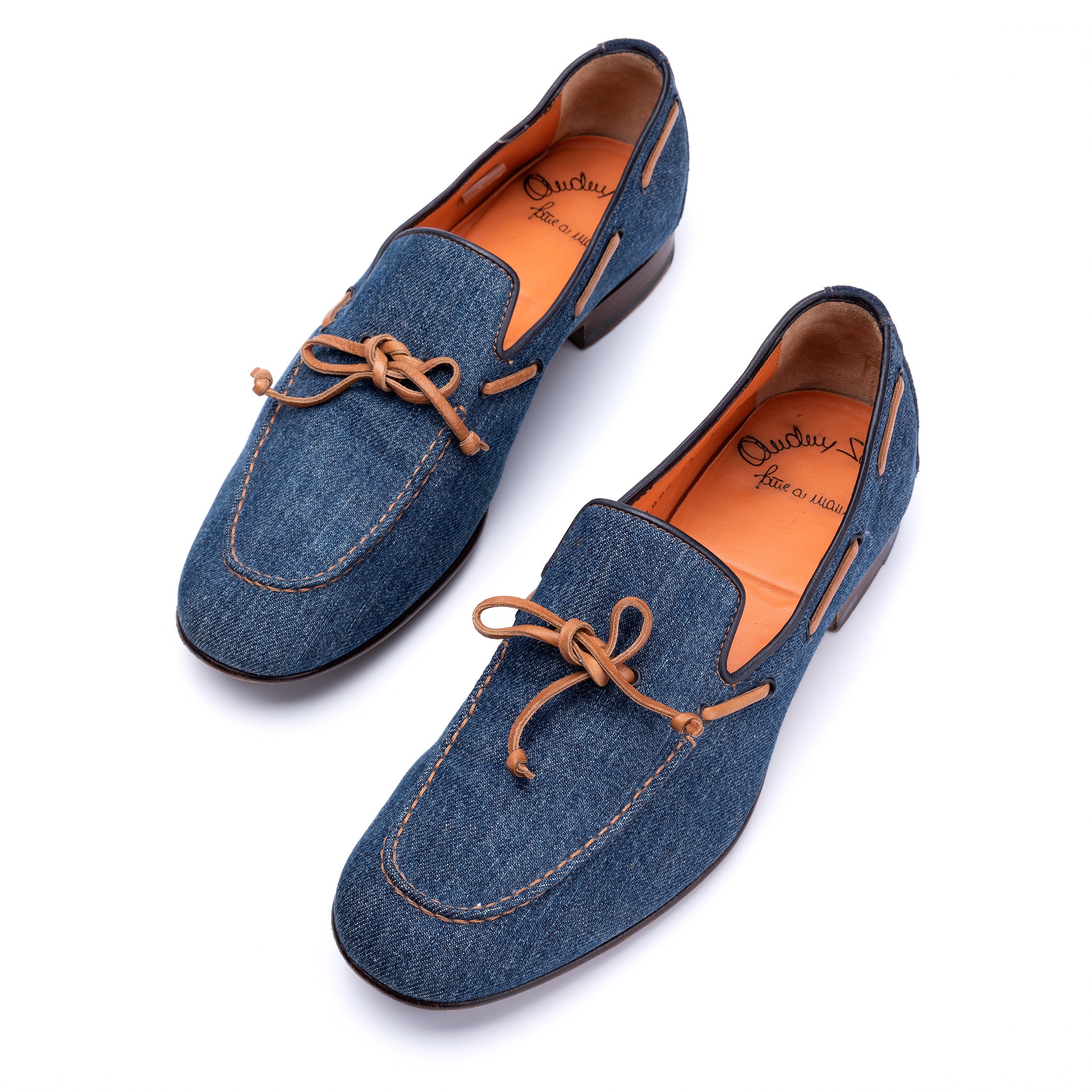 Blue Suede Boat Shoes with Blue Suede Shoes Outfits (19 ideas & outfits)